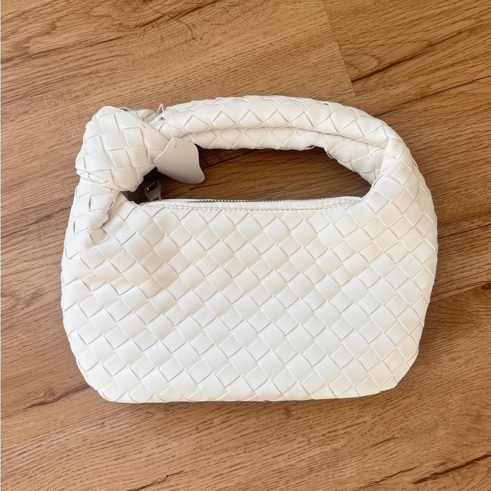White Woven Handle Shoulder Bag